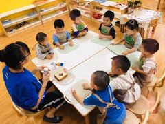 -乐融婴幼儿成长中心(四季青校区)