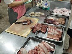 -标记美食新鲜猪杂(兴南大道店)
