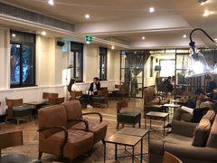 大堂-星巴克臻选(广州沙面店)