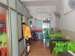 大堂-吉英盐焗鸡(文中路店)
