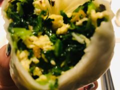 薄皮透亮水晶包（小白菜馅儿）-悦融琥珀·京鲁菜·海味珍品(西单店)