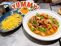-耶里夏丽·丝路新疆菜·清真食品(徐汇南丹东路臻选店)