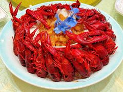 -山明水秀大饭店