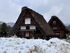 -白川乡与五箇山的合掌构造村落
