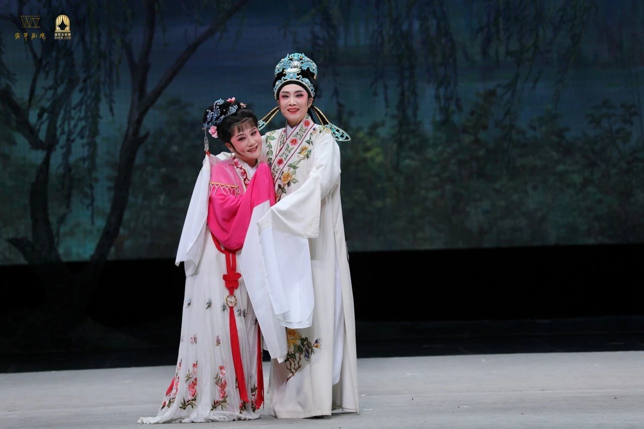 0元玩转这座城 上海越剧院在宛平剧院演出了反串专场,笑料迭出,太