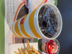 -麦当劳(滨河路DT店)