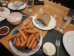 -兰特伯爵西餐厅·啤酒屋(方庄店)