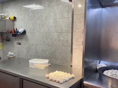-小杨生煎(黄河路美食休闲街店)