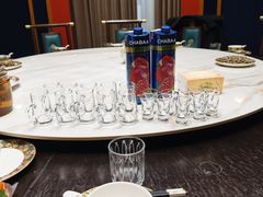 -牧场烧烤餐饮广场