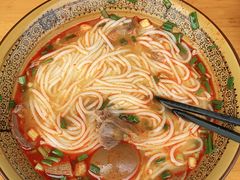 -肇兴特色牛肉粉