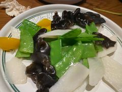 -云海肴·汽锅鸡·云南代表菜(天山百盛优客店)