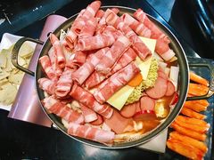 肥牛部队锅-炙韩料理·部队锅专门店