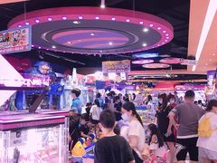 -爱玩嘉年华(龙湖杭州金沙天街店)