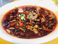 -胖大姐黄辣丁鱼庄(新津店)