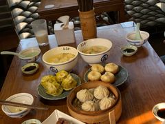 -鑫震源·苏式大虾生煎(山塘街店)