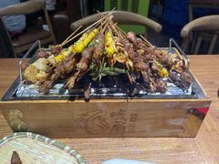 -峨眉烧烤(宝龙广场店)