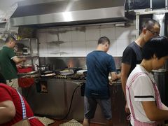 -建国蚵煎蚵面