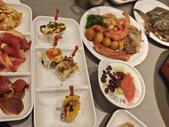 -山焱·炭火自助烤肉(周浦万达店)