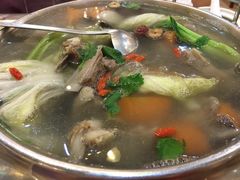 -马尔龙新疆饭店·清真(瑞景店)