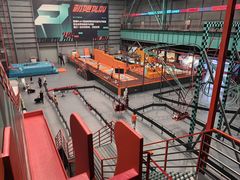-极限PLAY运动娱乐新世界·团建派对潮玩休闲馆·室内蹦极高空游乐园