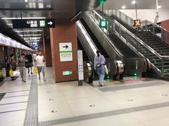 -白石桥南(地铁站)