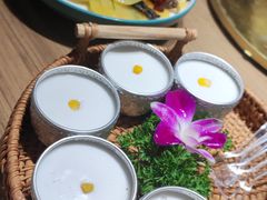 -傣家寨花园主题餐厅