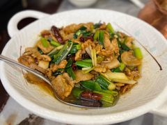 宣威小炒肉-蔼若春.传承云南菜(金碧公园店)