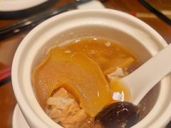 -广州中心皇冠假日酒店·百粤楼
