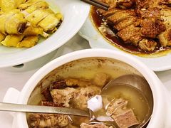 -围龙屋客家食府(福田店)