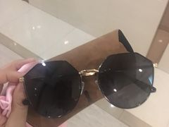 -肆兮眼镜·蔡司·徕卡战略合作店(大坪店)