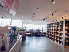 -魔方城市书房(中街益田店)
