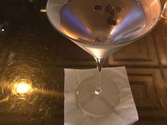 -Whisper Bar 