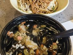 -一棠龙虾•王牌虾球(光谷天地店)