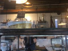 面包甜点陈列柜-仙峰天然面包(迎宾路店)