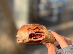 草莓白巧克力恰巴塔-mbd(华山路店)