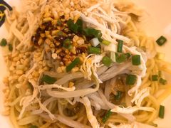 麻辣鸡丝凉面-一品小笼(金融街店)