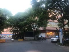 -上海外国语大学(虹口校区)