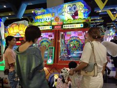 -反斗乐园π·电玩·高空拓展·蹦床(龙华天虹店)