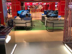 -VR+乐园·VR电竞·家庭亲子·密室逃脱·轰趴团建