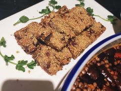-铜锣湾·有麝自然香(渝北财富中心店)
