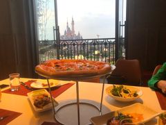 -WOLFGANG PUCK KITCHEN & BAR(迪士尼小镇店)