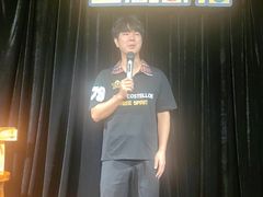 -喜剧部落脱口秀(三里屯工体店)