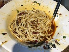 -龙巢盱眙龙虾·牛蛙·烧烤宵夜(八卦岭店)