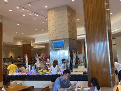 -亚龙湾希尔顿自助餐厅·海鲜·烧烤·沙滩BBQ·现场乐队