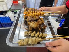 -百盛·牟平烧烤·养马岛海鲜(宁海大街店)
