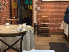 大堂-何记面馆(龙泉山店)