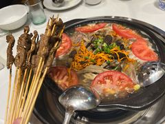 -乡土特色.冷锅鱼.牦牛肉汤锅