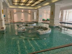 -大连金石滩绿发温泉假日酒店