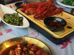 -肥肥虾庄·金牌油焖大虾(杨园滨江时代walk店)