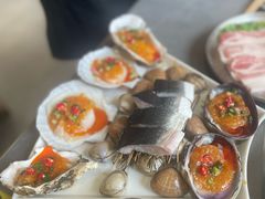 -围炉肉舍•炭烤活鳗•丹东海鲜烤肉(步行街店)